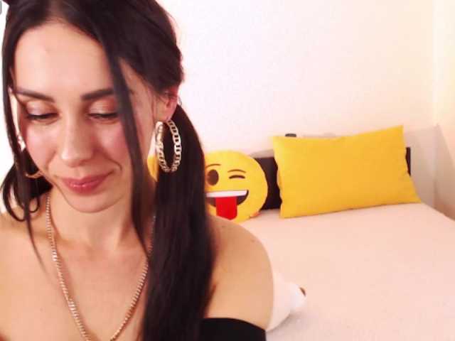 ValeriaFoxx
