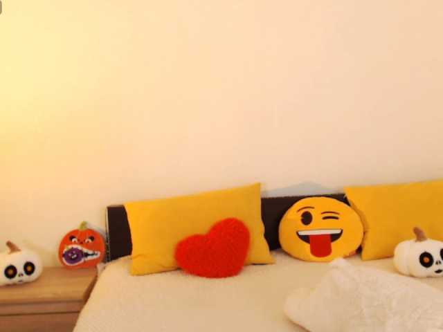 ValeriaFoxx