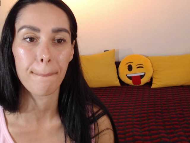 ValeriaFoxx live cam preview