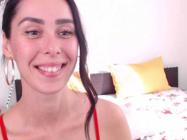 ValeriaFoxx live cam on BongaCams