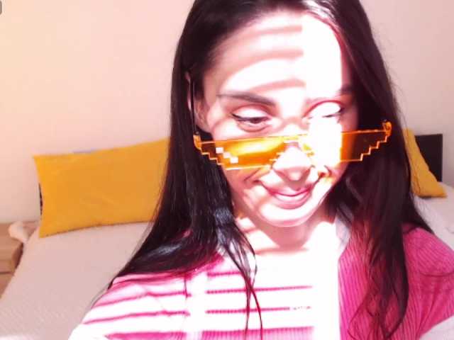 ValeriaFoxx live cam on BongaCams