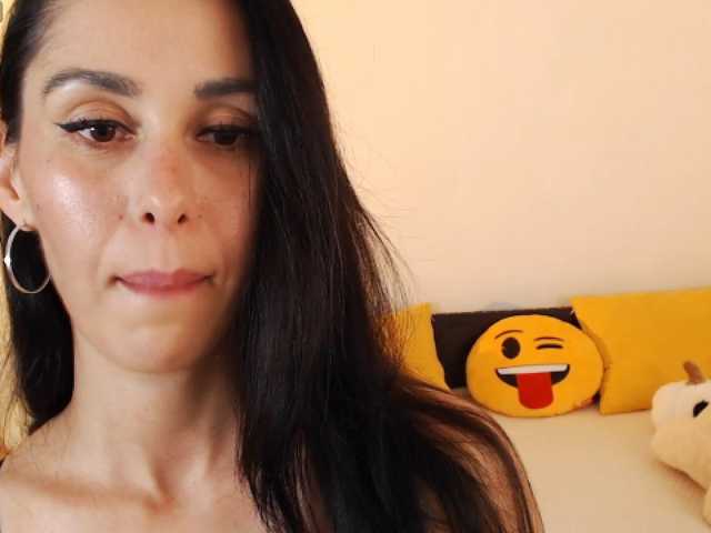 ValeriaFoxx
