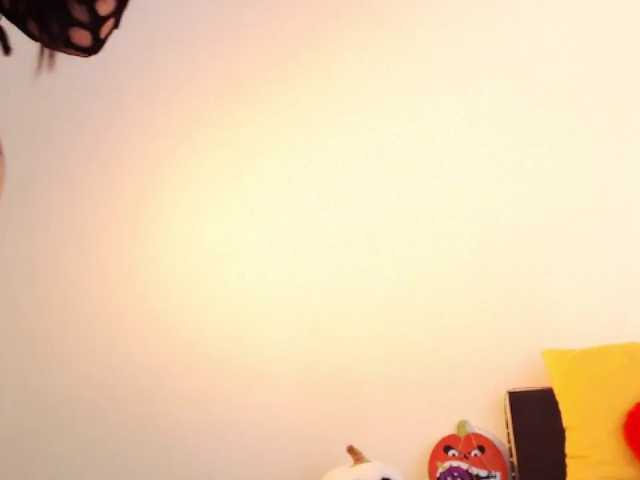 ValeriaFoxx live cam on BongaCams