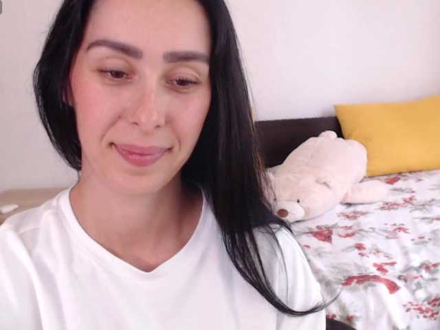 ValeriaFoxx live webcam show