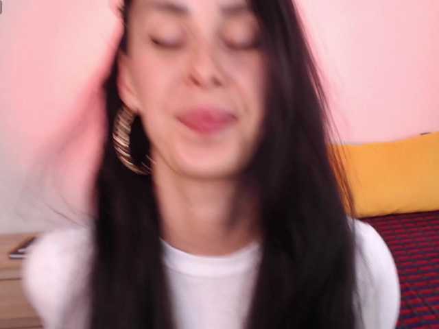 ValeriaFoxx live cam on BongaCams