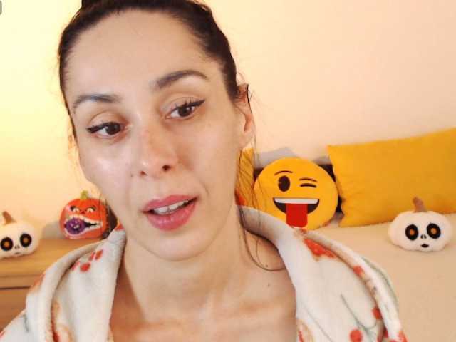 ValeriaFoxx