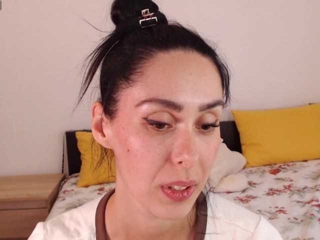 ValeriaFoxx live webcam show