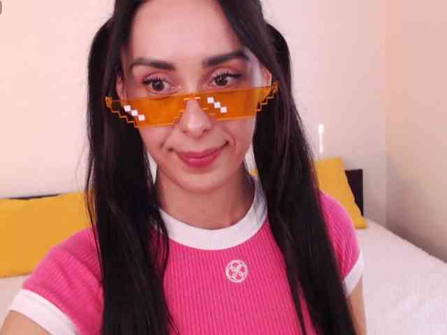 ValeriaFoxx webcam