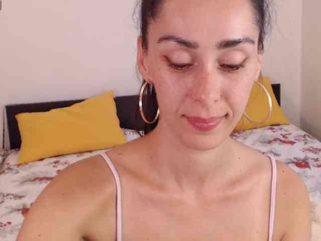 ValeriaFoxx webcam