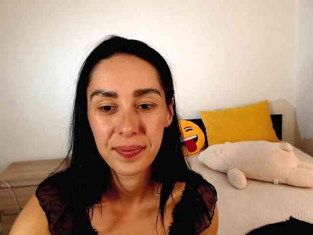 ValeriaFoxx webcam