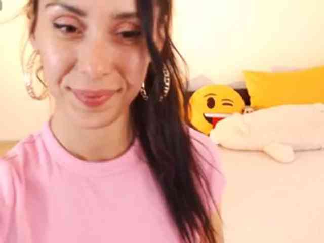 ValeriaFoxx