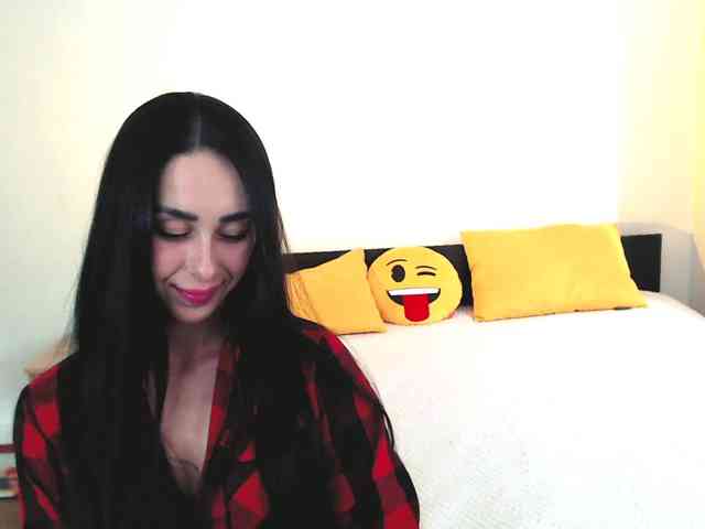 ValeriaFoxx webcam
