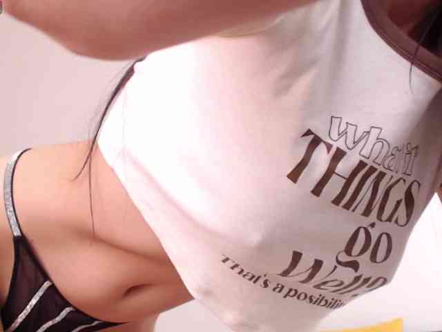 ValeriaFoxx webcam