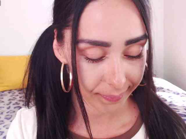 ValeriaFoxx