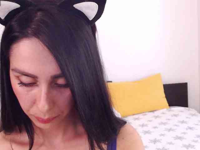 ValeriaFoxx webcam