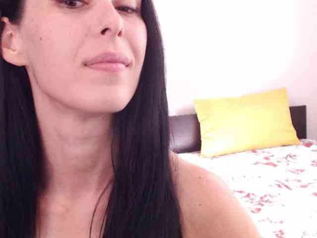 ValeriaFoxx webcam