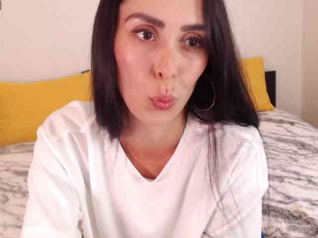 ValeriaFoxx webcam