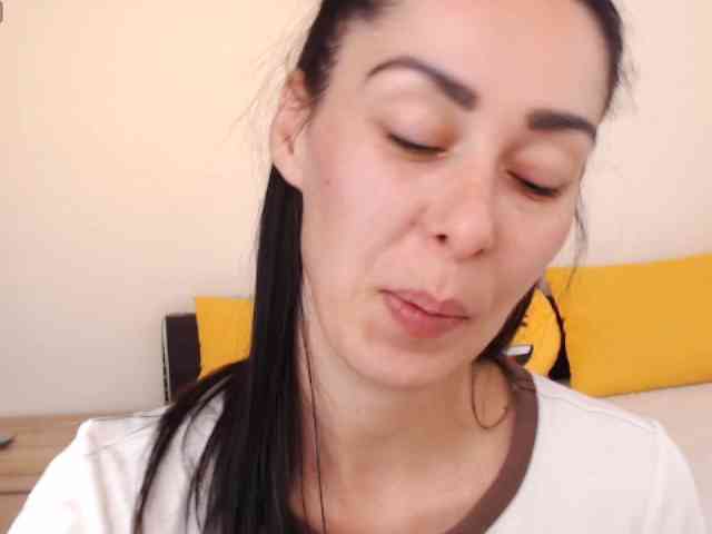 ValeriaFoxx webcam