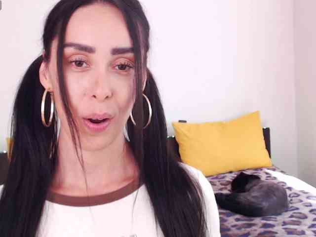 ValeriaFoxx webcam