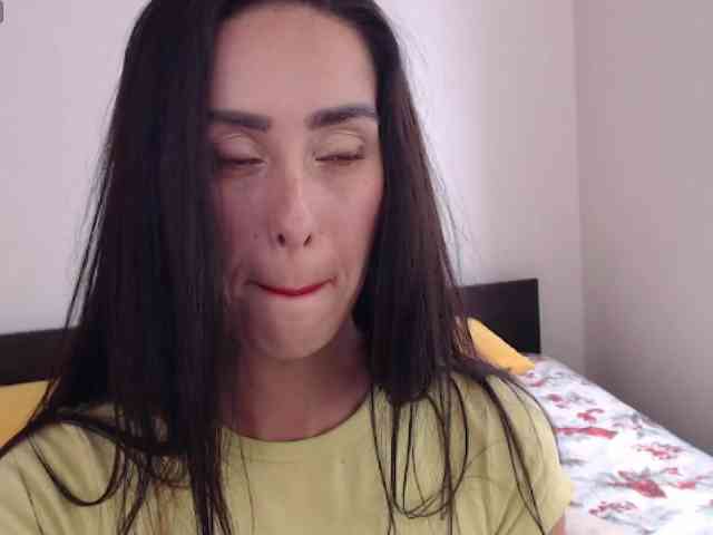 ValeriaFoxx webcam