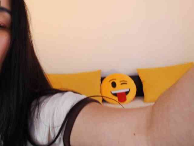 ValeriaFoxx webcam