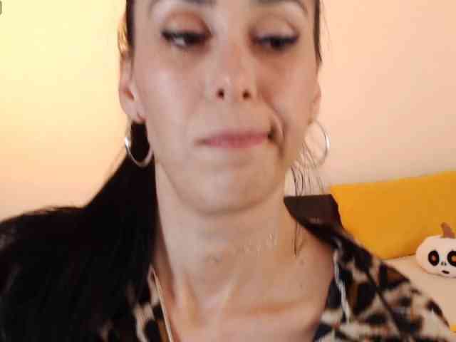 ValeriaFoxx