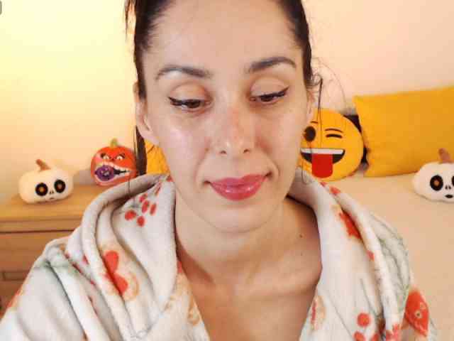 ValeriaFoxx