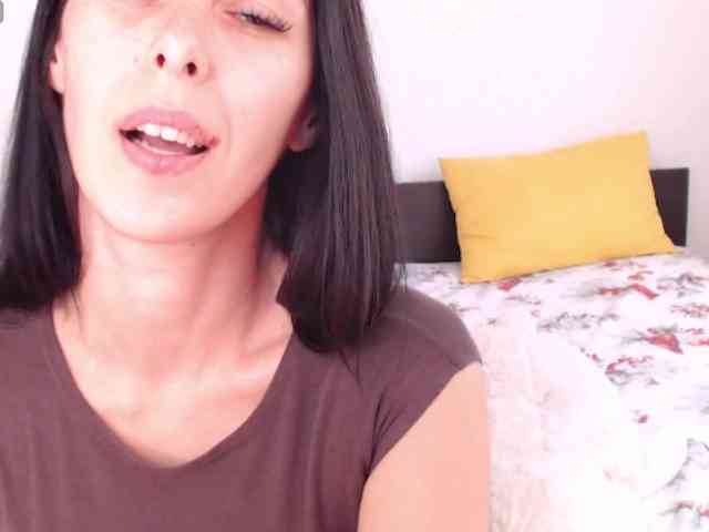 ValeriaFoxx