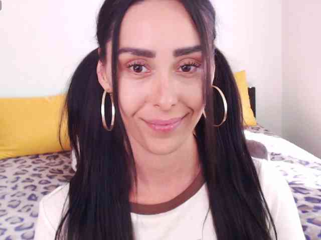 ValeriaFoxx