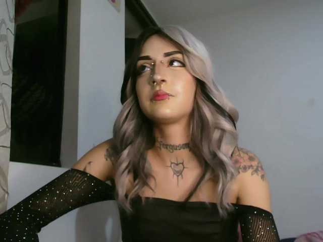AlinaSvetlana live on BongaCams