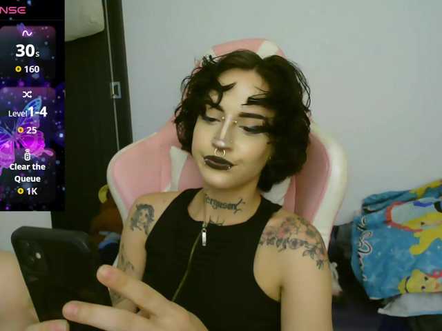 AlinaSvetlana live cam on BongaCams