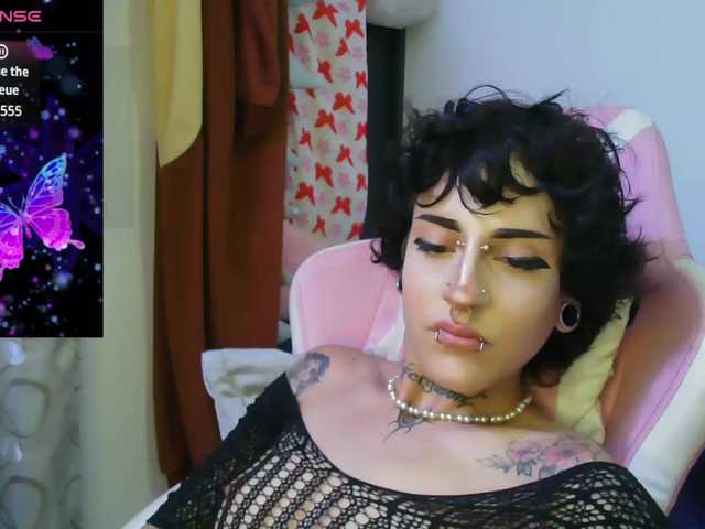AlinaSvetlana live cam on BongaCams