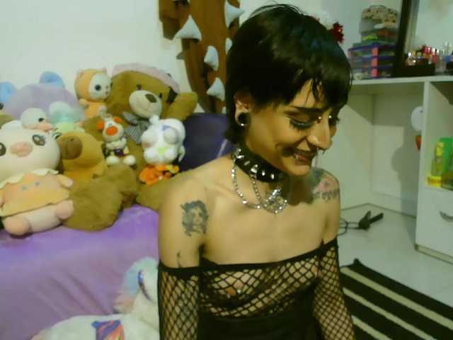 AlinaSvetlana live cam on UnifiedCams