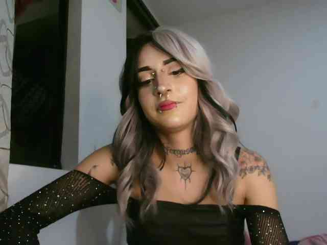 AlinaSvetlana webcam