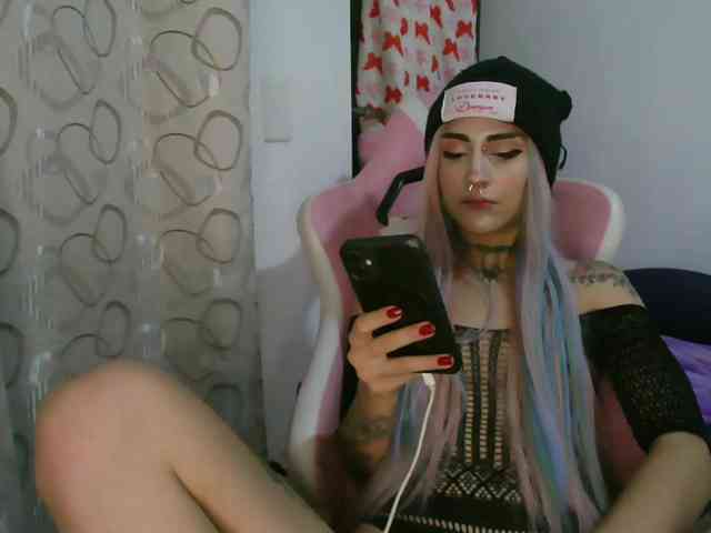 AlinaSvetlana webcam