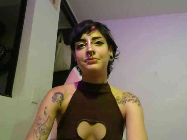 AlinaSvetlana webcam