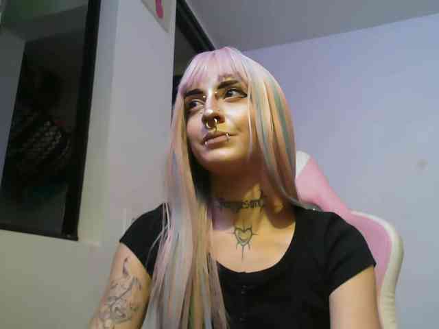 AlinaSvetlana webcam