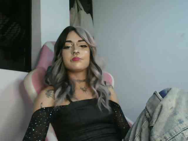 AlinaSvetlana webcam