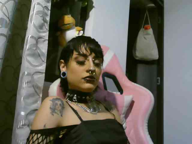 AlinaSvetlana webcam