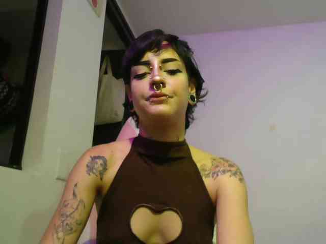 AlinaSvetlana webcam