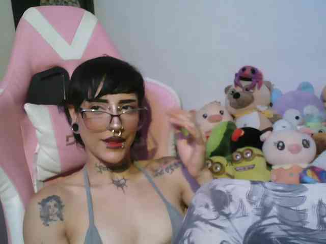 AlinaSvetlana webcam