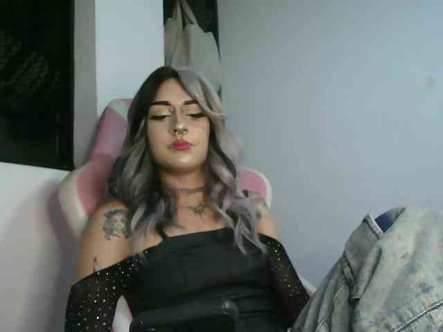 AlinaSvetlana webcam