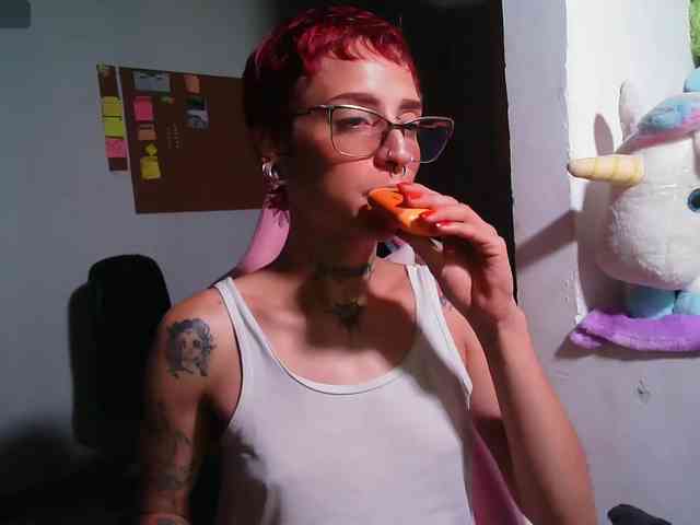 AlinaSvetlana webcam