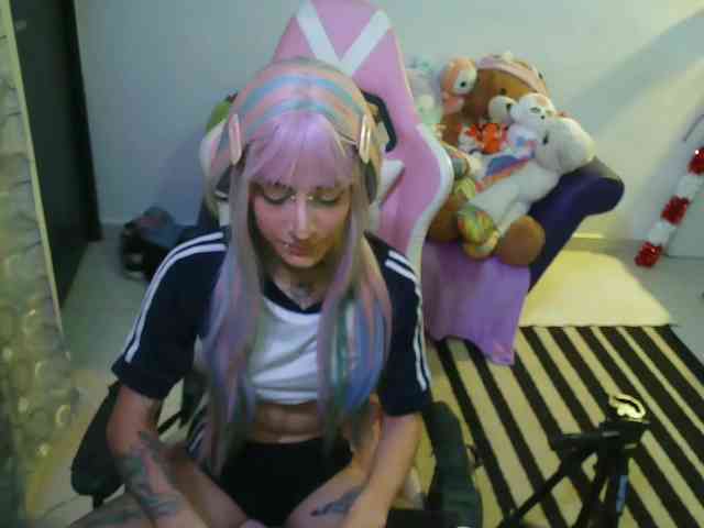 AlinaSvetlana webcam