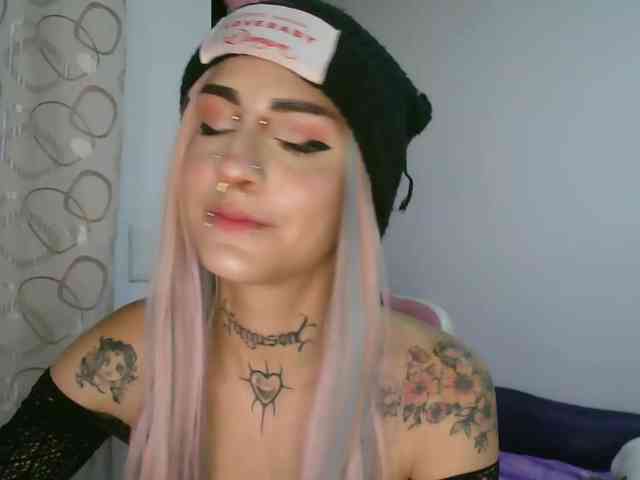 AlinaSvetlana webcam