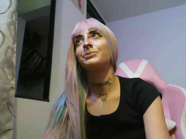 AlinaSvetlana webcam