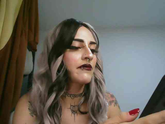 AlinaSvetlana webcam
