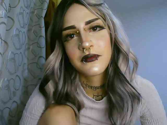 AlinaSvetlana webcam