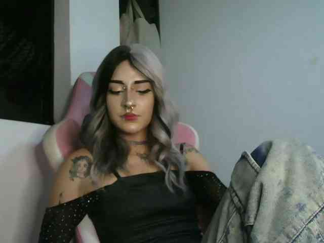AlinaSvetlana webcam