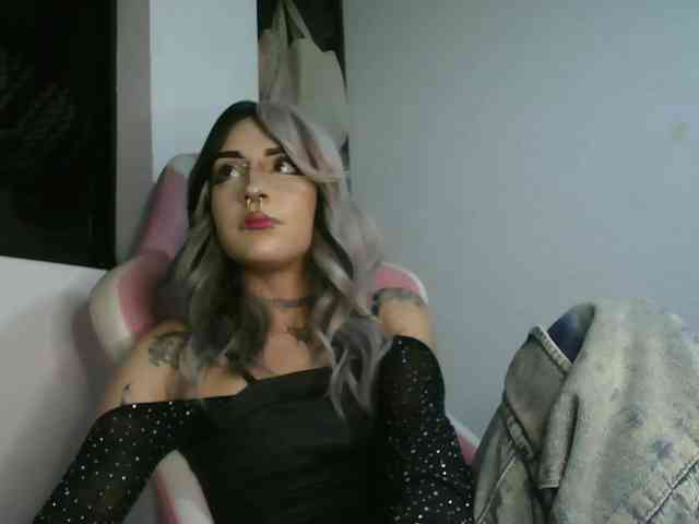 AlinaSvetlana webcam